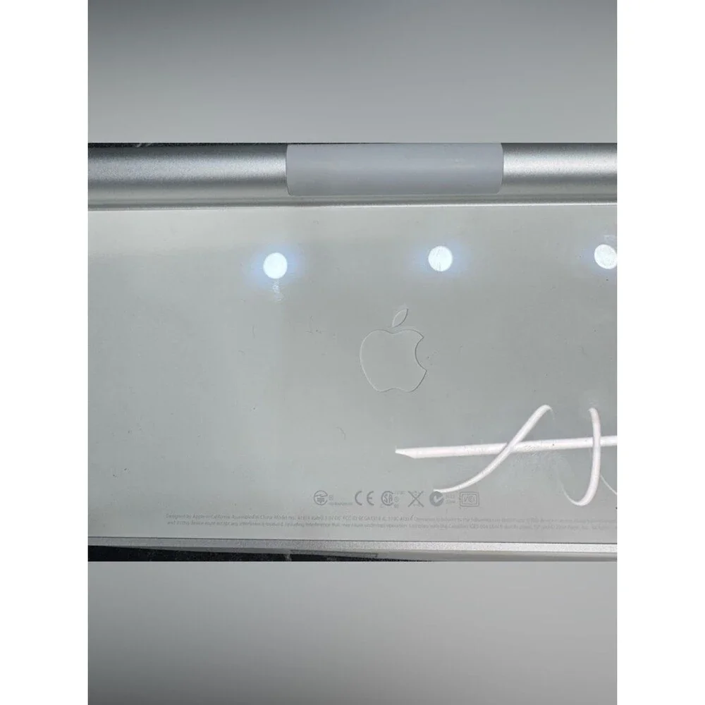 Apple Wireless Keyboard 1st Gen A1314 Bluetooth Aluminum Open Box